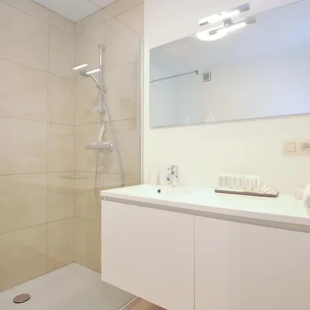 アパート Residentie Rivella *